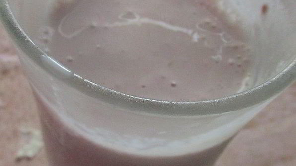 смузи с малиной и творогом