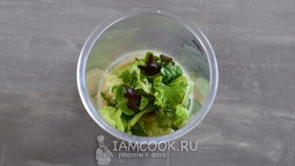 смузи с сельдереем и семенами льна