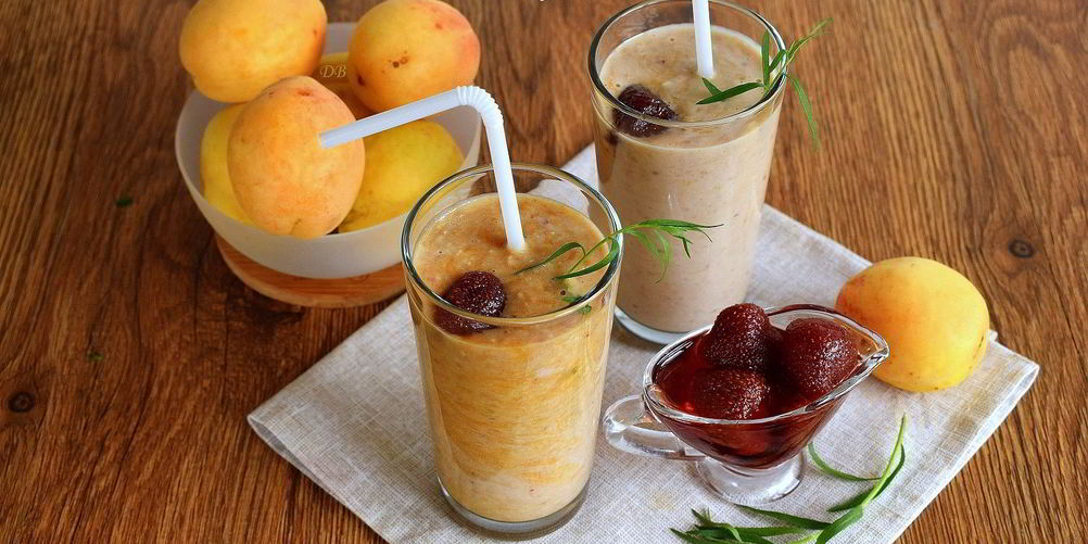 Рецепт смузей с тархунома и клубникого