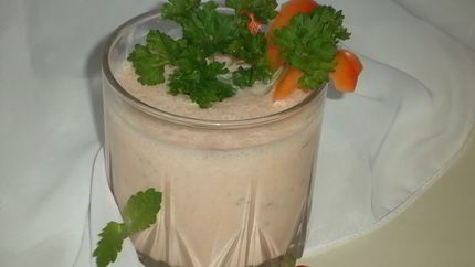 Томатно-огуречный смузи с петрушкой