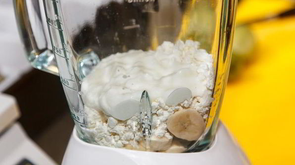 творожный мусс с фруктовым смузи