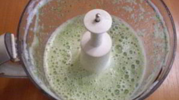 зеленый коктейль для сыроедов