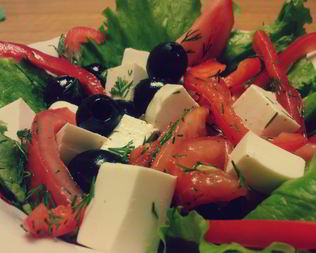 Греческий салат с сыром Фетакса