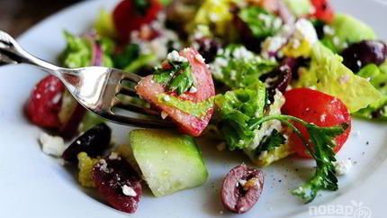 Простой салат Греческий