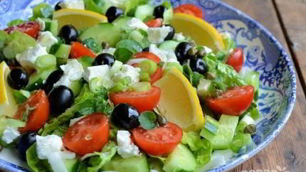 Салат Греческий с каперсами