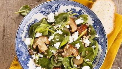 Салат с пророщенной гречкой