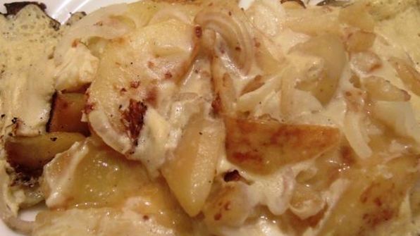 горячий картофельный салат