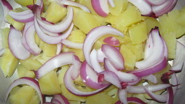 картофельный салат patates salatas