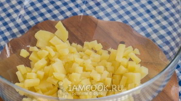 картофельный салат с адыгейским сыром