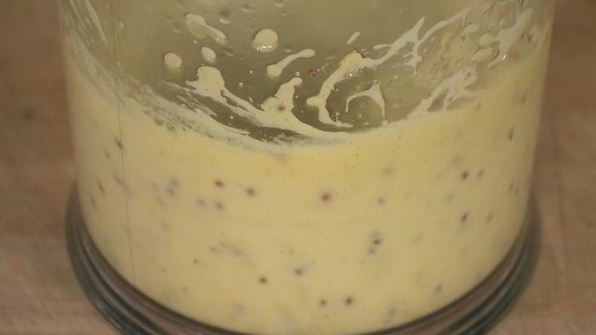 картофельный салат с авокадо и домашним майонезом