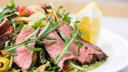 Картофельный салат с говядиной