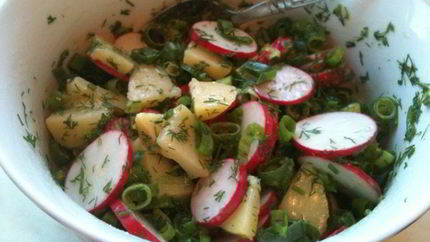 Картофельный салат с редисом