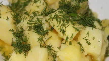 Картофельный салат с укропом