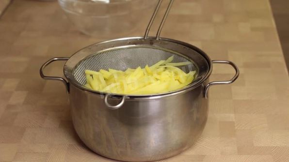 корейский картофельный салат камди ча