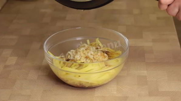 корейский картофельный салат камди ча