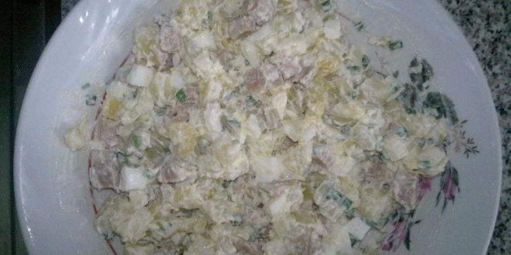 Рецепт салата с картошкой и консервированными кальмарами