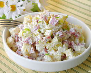 Салат с картошкой и сыром