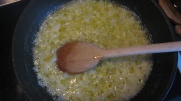 теплый картофельный салат с телятиной