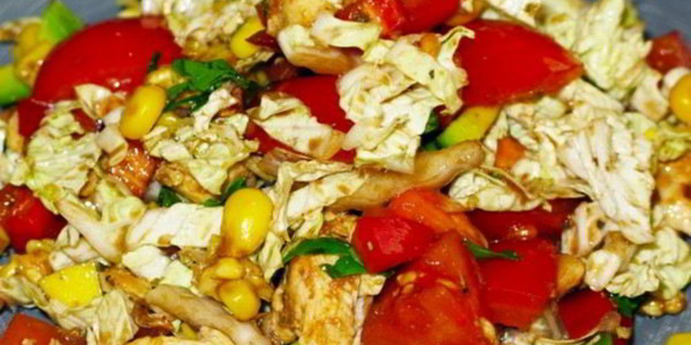 Рецепт легкого салата с лимонной курицей