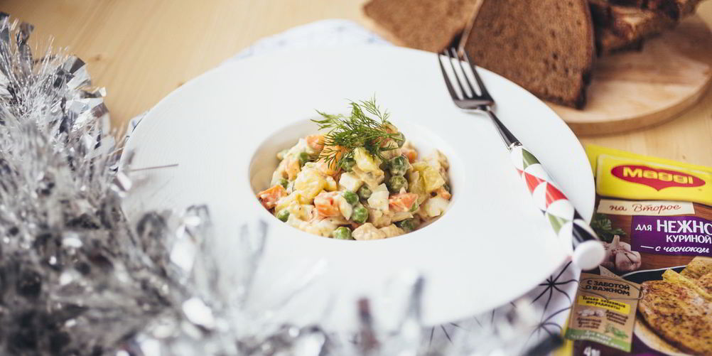 Рецепт оливье с ароматной куриной грудкой