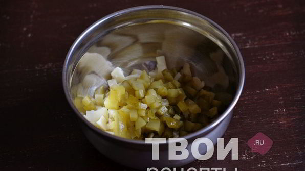 оливье с говядиной