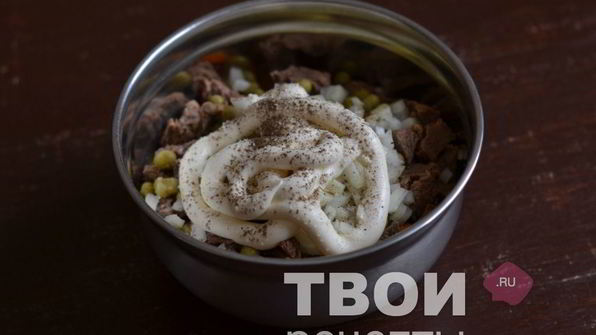 оливье с говядиной