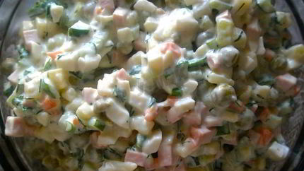 Оливье с копченой курицей