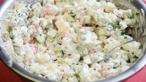 оливье с курицей