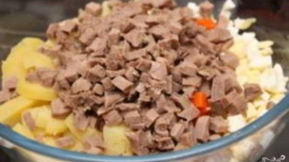 оливье со свининой