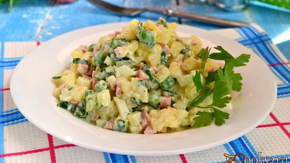 салат летний оливье