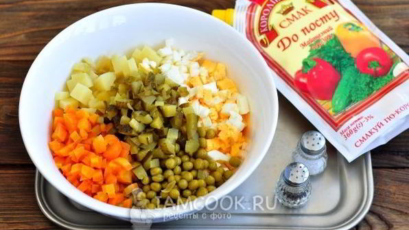 салат оливье без мяса и колбасы