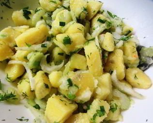 Салат с картошкой