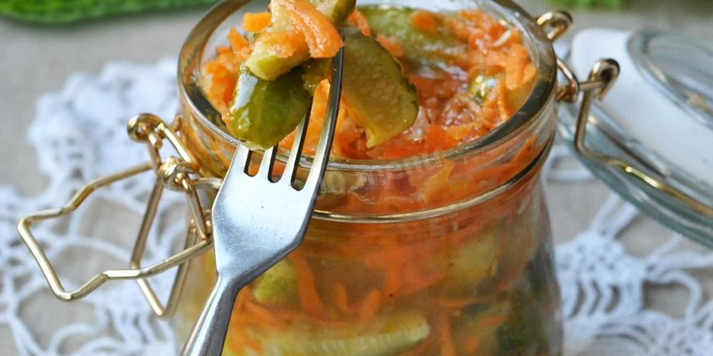 Рецепт салата из кабачков с огурцами на зиму