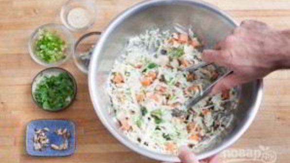 салат из пекинской капусты с сыром