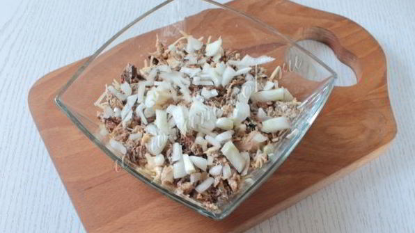 салат мимоза с сайрой