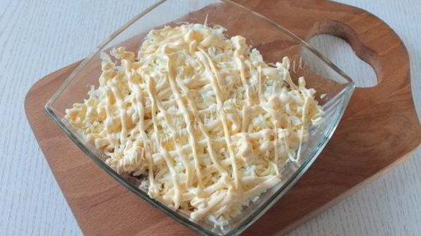 салат мимоза с сайрой