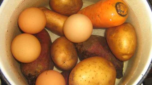 салат мимоза с сардиной