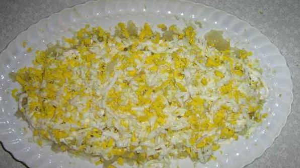 салат мимоза с сардиной