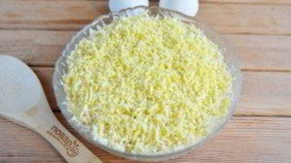 салат нежность с грибами