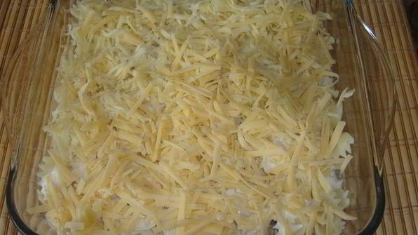 грибы в сливочном соусе под шубой из фарфалле