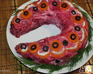 Копченая селедка под шубой