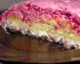 Новогодний салат Селедка под шубой