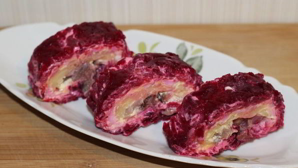 рулет из сельди под шубой