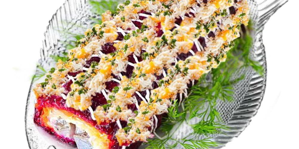 Рецепт рулета сельдь под шубой с маринованным луком