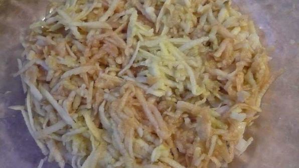 сельдь под шубой с яблоком