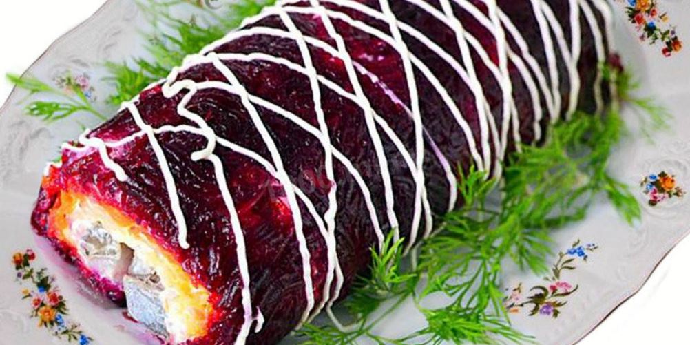 Рецепт селедки под шубой с яблоком рулетом