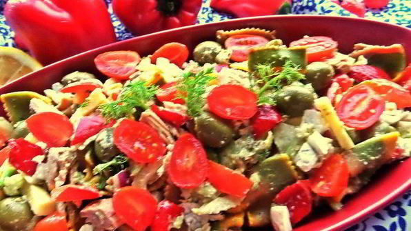 салат с итальянскими мотивами