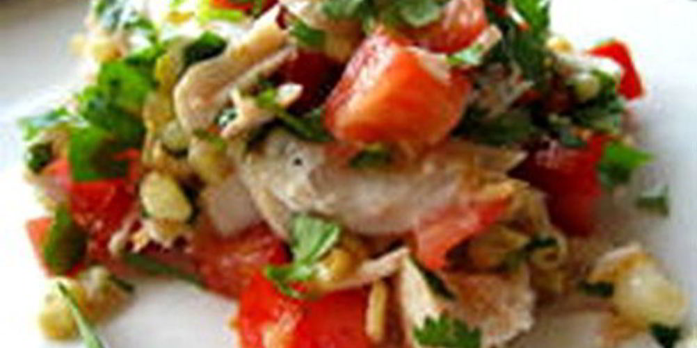 Рецепт салата с копченой рыбой