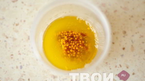 салат с курицей и сухофруктами