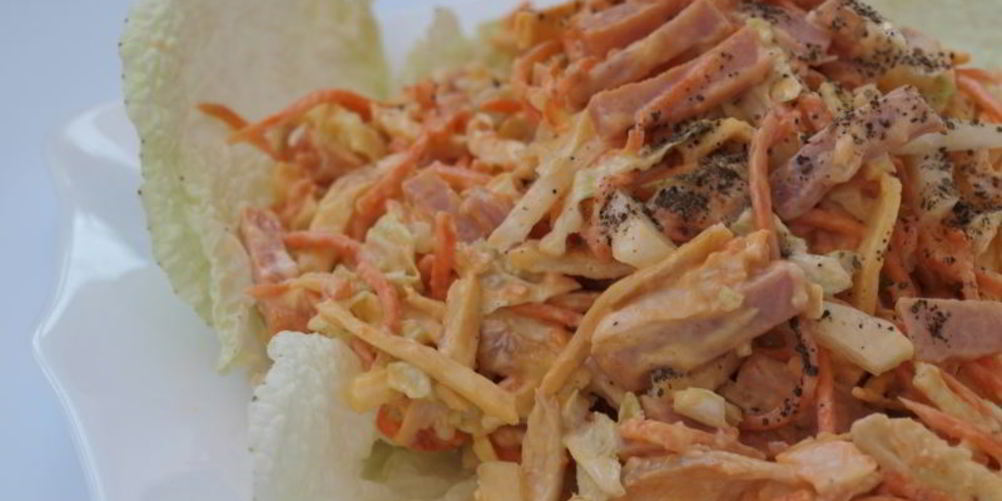Рецепт салата с курицей, ветчиной и морковью по-корейски